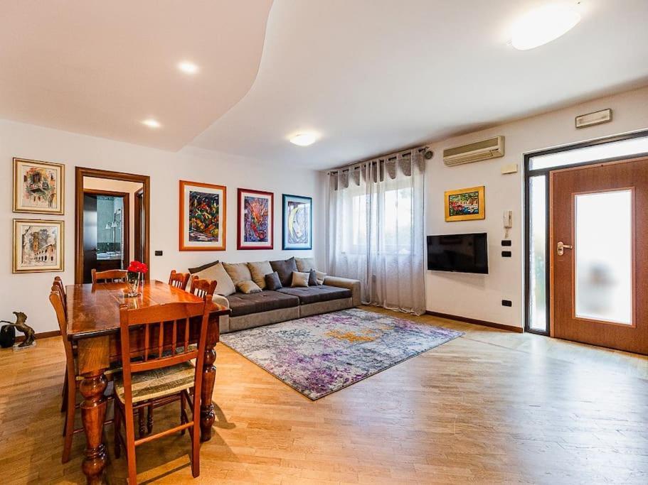 *Vivere In Arte* Near Theairport Povegliano Veronese Εξωτερικό φωτογραφία